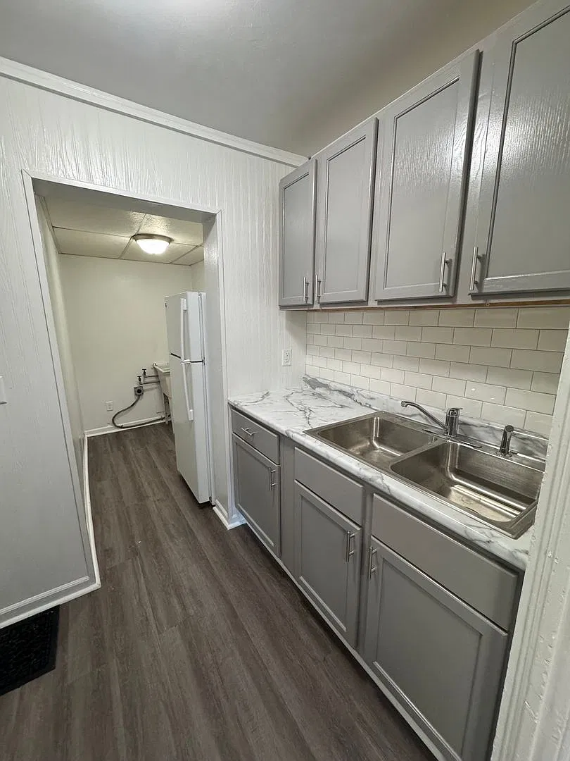 1012 N Court St — Photo 2