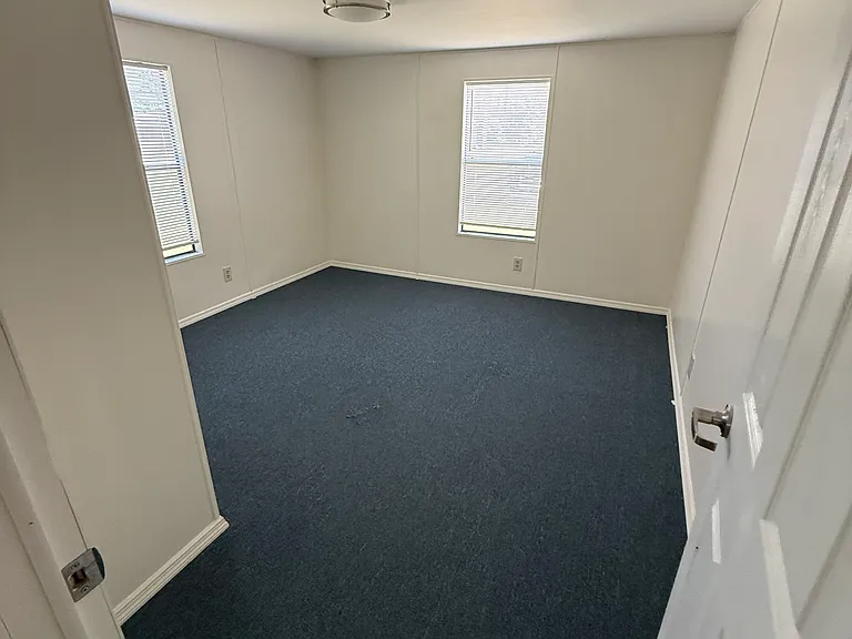 6122 Virgil Ln — Photo 10