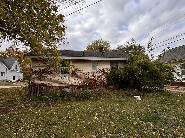 328 N 18th St — Photo 10