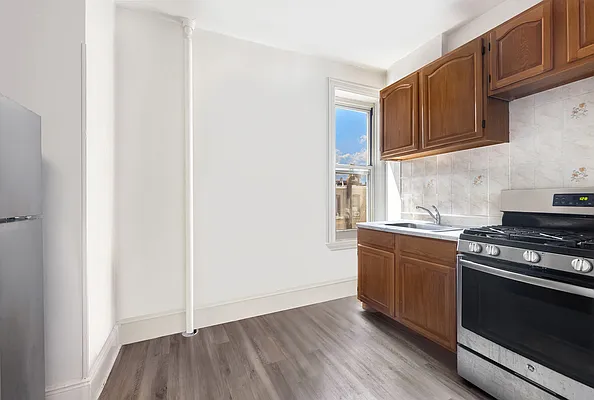 Rented by Compass | media 4