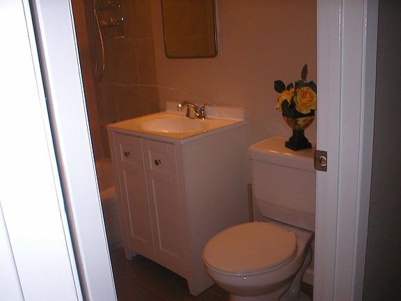 2nd image of 2201 Bush Ave APT 4