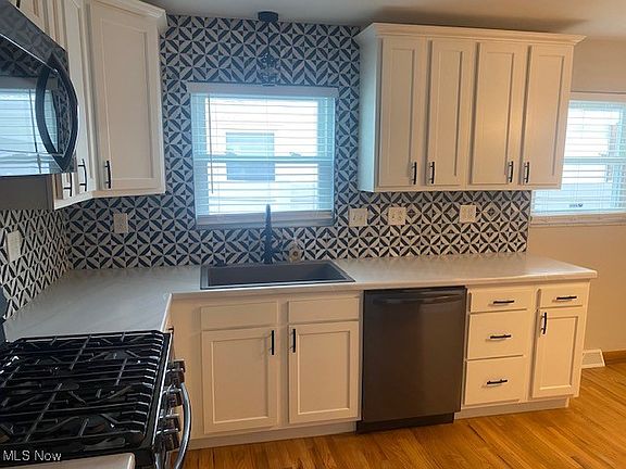 2nd image of 2703 Cleveland Ave