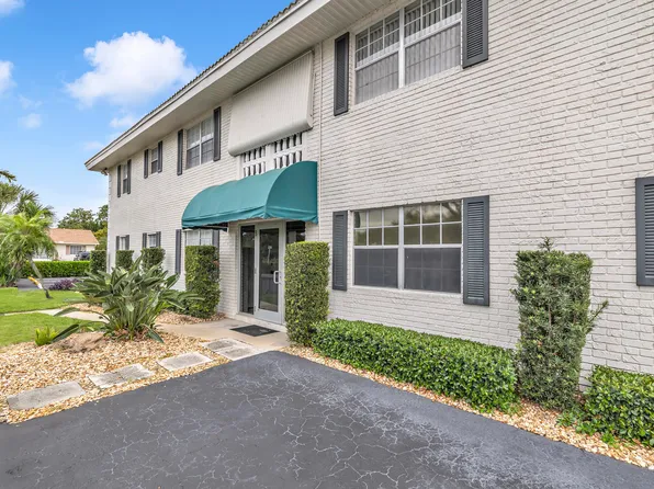 298 SW 6th Street #204, Boca Raton, FL 33432