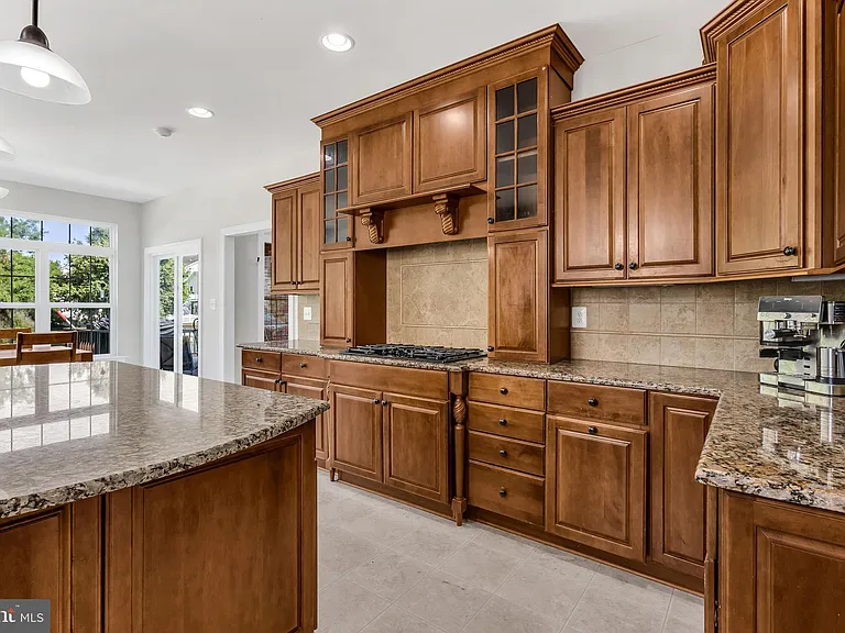 23636 Hansel Ct — Photo 16