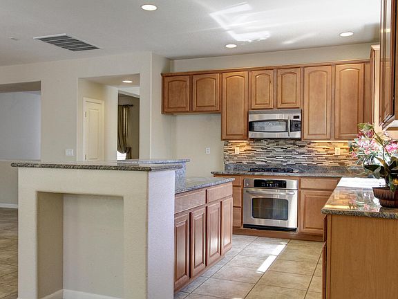 4th image of 5090 Garlenda Dr