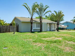 1641 SE Cascella Ct, Pt Saint Lucie, FL 34953