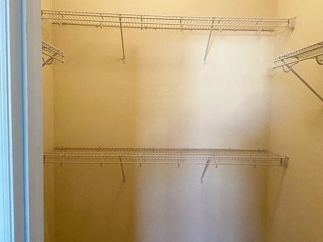 Clairmont at Hillandale — Photo 29