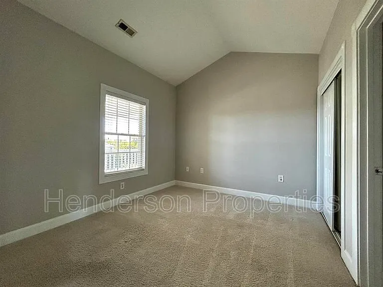 9179 Meadow Vista Rd — Photo 14