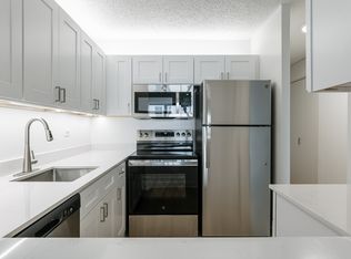 Columbus Plaza, Chicago, IL 60601