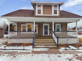 241 N 14th St, Hamilton, IL 62341