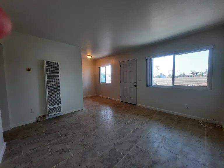 1435 Marquette St — Photo 3
