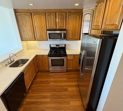 2nd image of 6521 San Pablo Ave APT 201