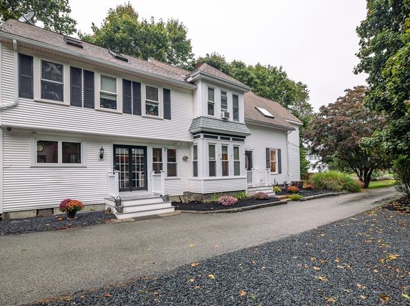 652 Liberty St FLOOR 1, Rockland, MA 02370