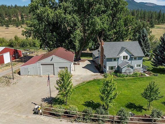 3rd image of 1424 N Idaho Rd