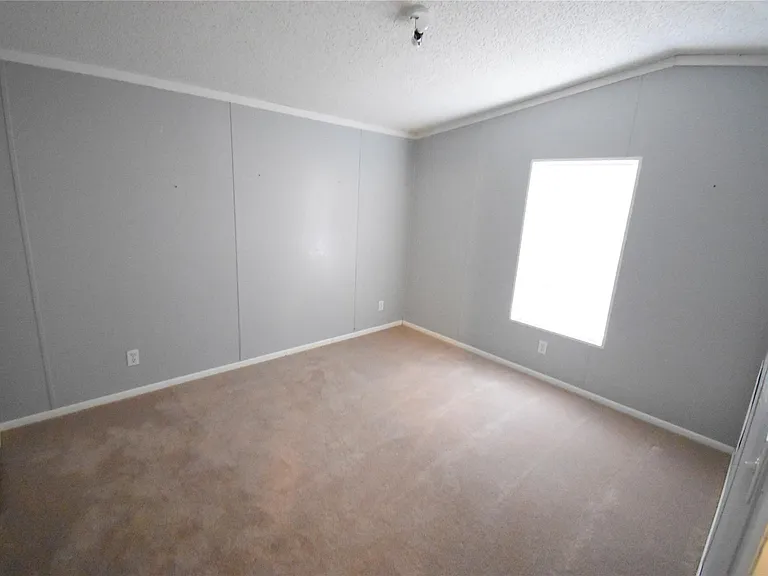 2 Lake View Ln — Photo 19