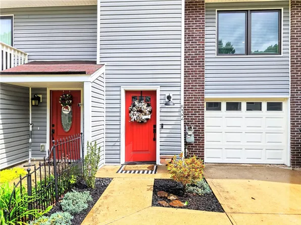 532 Hunters Path Rd, Bridgeville, PA 15017
