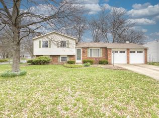 3940 Wagon Trail Rd, Mason, OH 45040