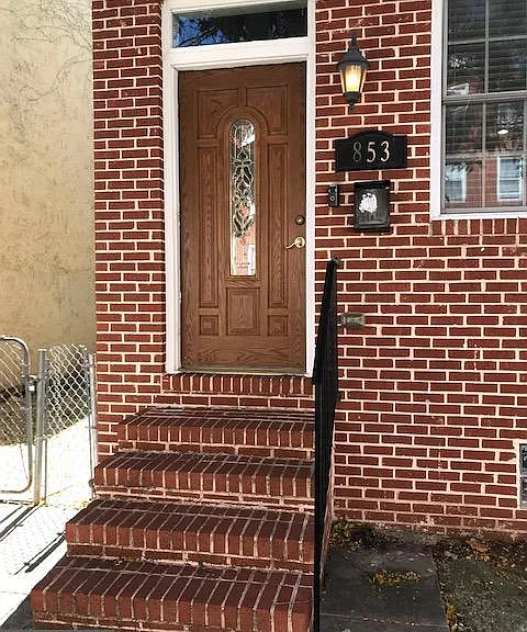 853 W Lombard St — Photo 3