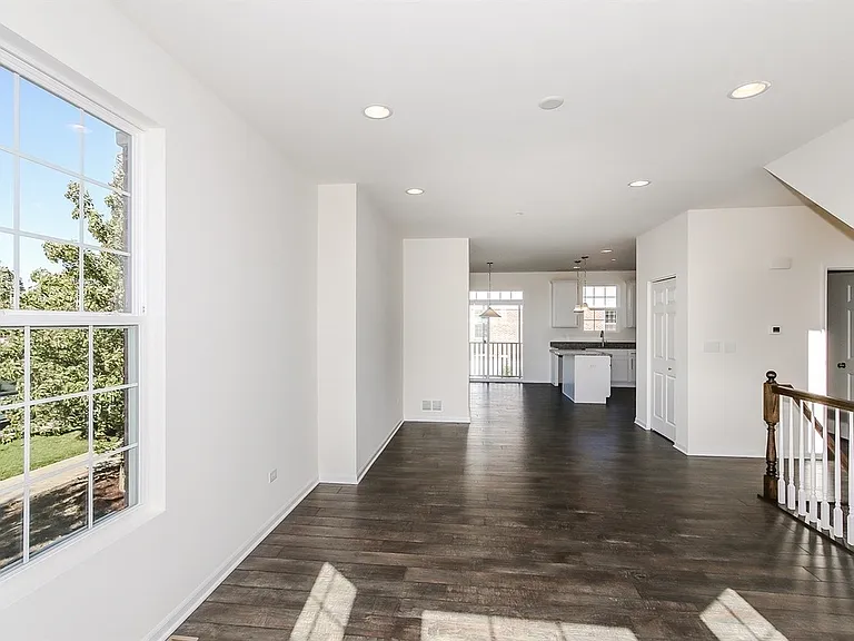 1923 Continental Ave #1923 — Photo 7