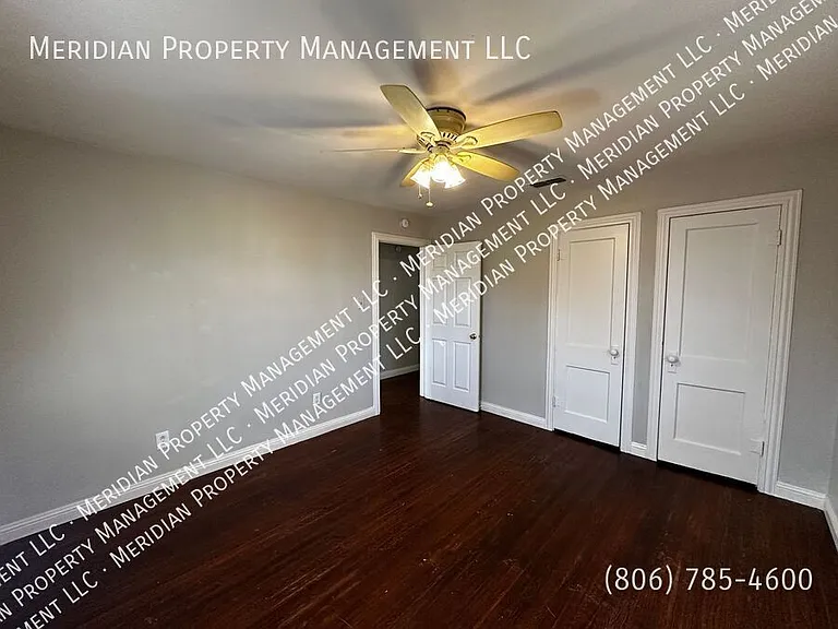 2411 31st St — Photo 13