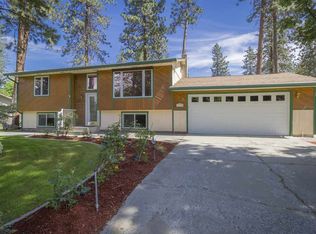 12920 W Shore Rd, Nine Mile Falls, WA 99026