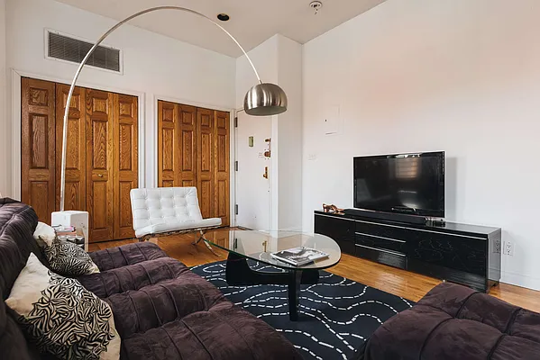 Rented by Harmonycity Corp. | media 11