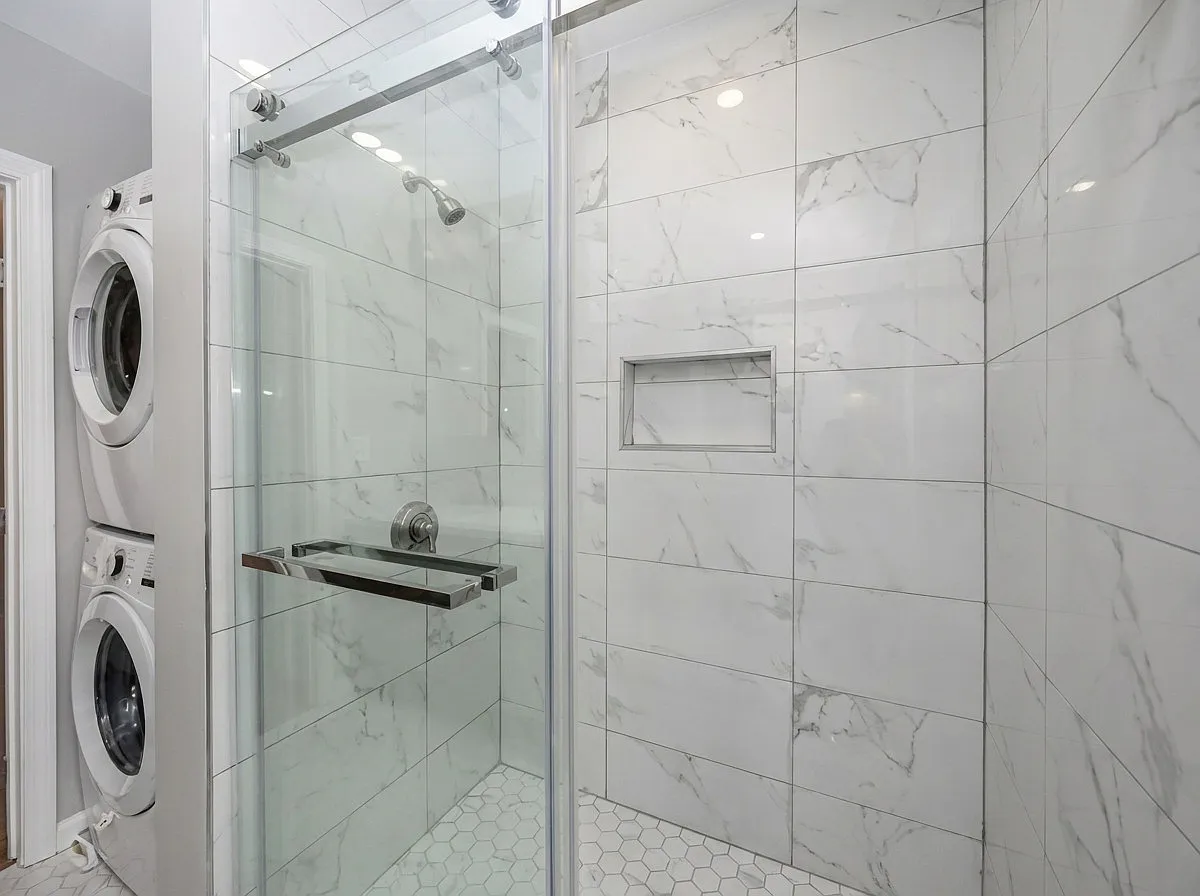 4 bed, 2459 sqft, $1,900 — Photo 4