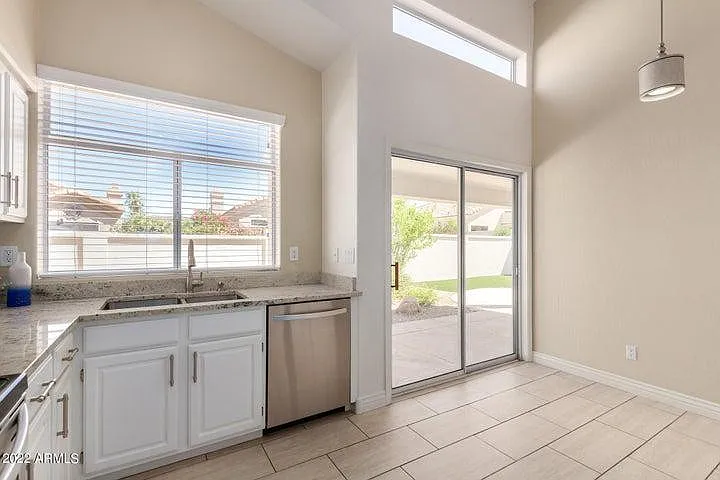 11838 E Carol Ave — Photo 13