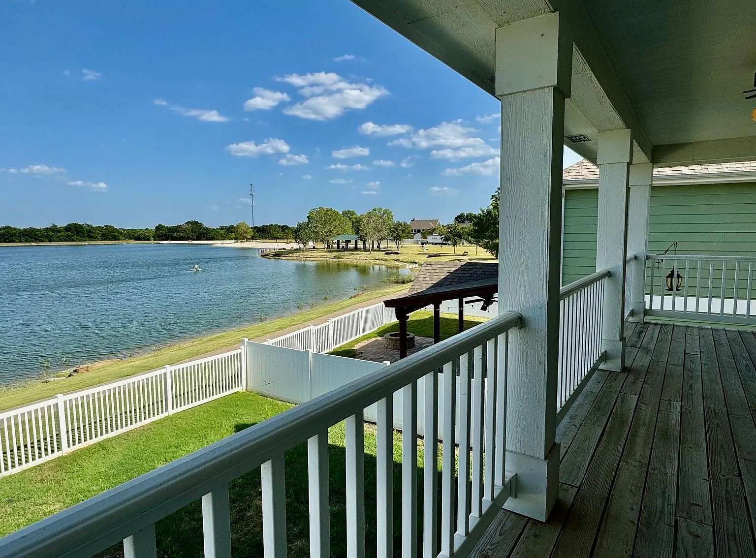 10391 Cedar Lake Dr — Photo 3
