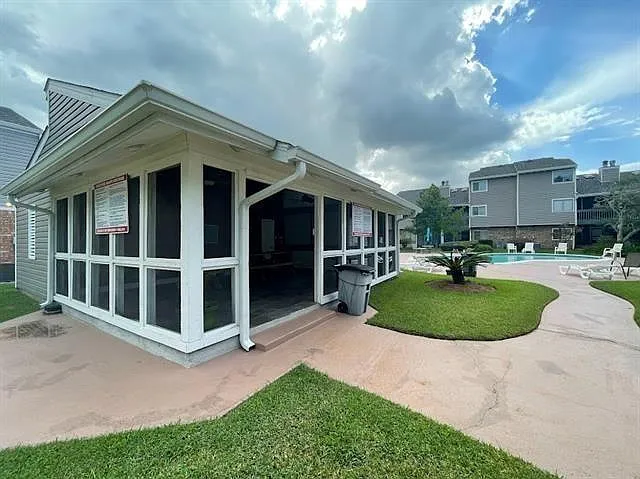 3 bed, 2.5 bath, 1500 sqft, $2,000 — Photo 4