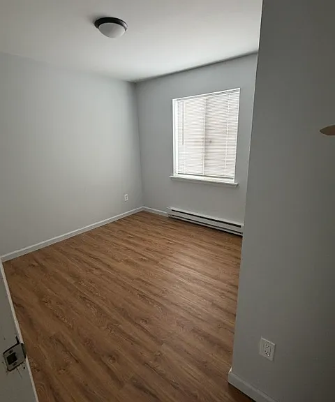 212 Chestnut St #1 — Photo 4