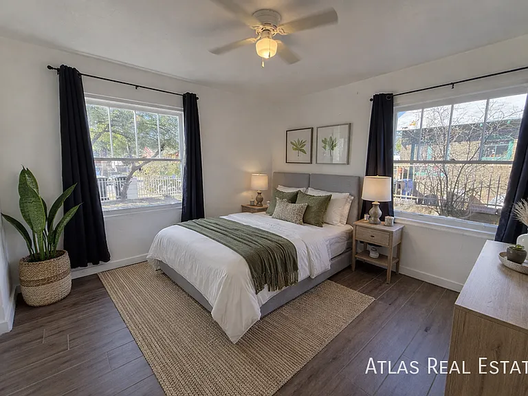 1606 W Taylor St #A — Photo 4