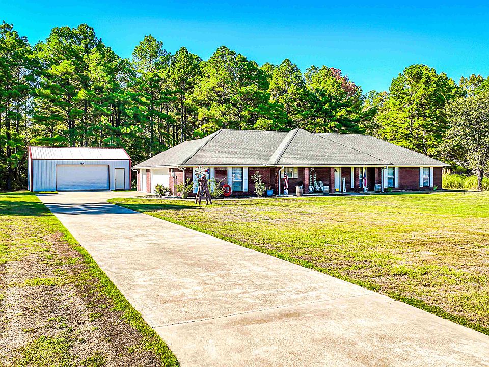 1st image of 325 Oden Dr