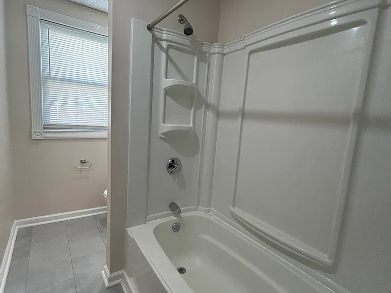 345 Earle St #2 — Photo 20