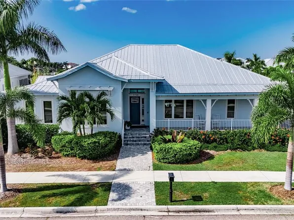 5720 Tybee Island Dr, Apollo Beach, FL 33572