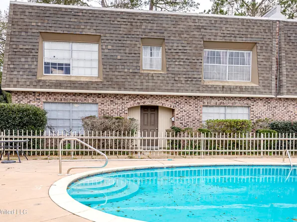 413 Kahler St APT 25, Gulfport, MS 39507