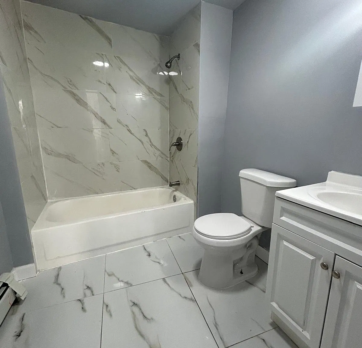 3 bed, $2,250 — Photo 2