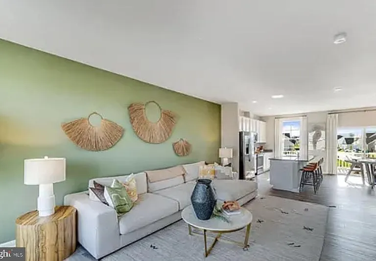 478 Seeback Dr — Photo 3