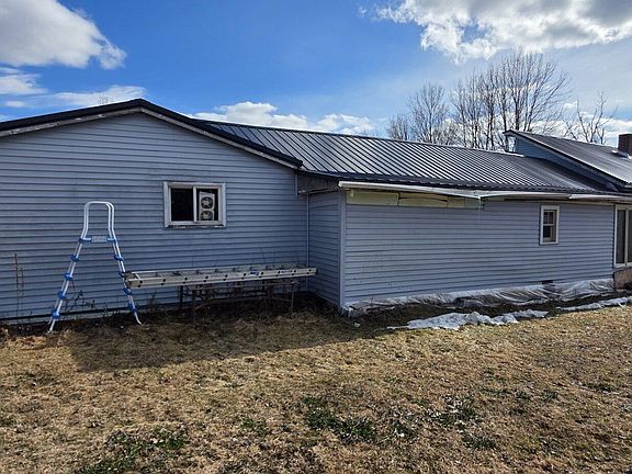 5th image of 1554 Washburn Road