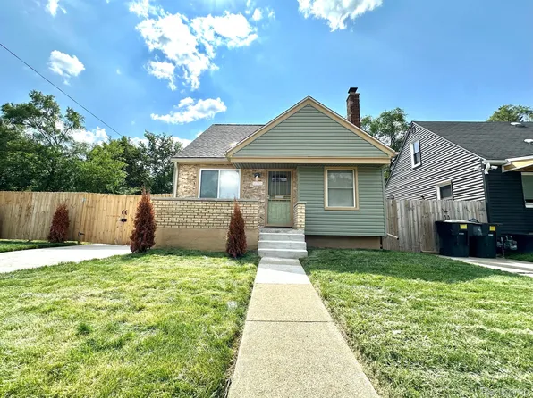 8867 Ashton Ave, Detroit, MI 48228
