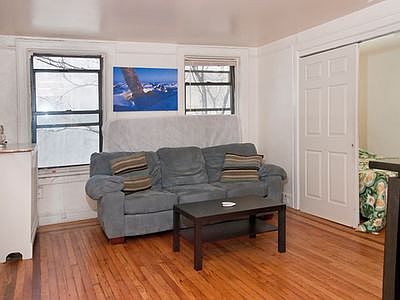 2nd image of 122 Lexington Ave APT 4W