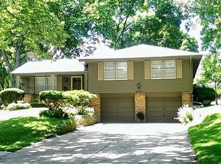4906 S 95th Cir, Omaha, NE 68127