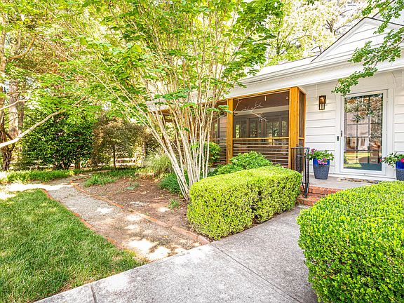4th image of 109 Briar Cliff Rd