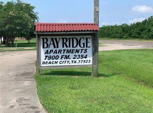 7900 Tri City Beach Rd #D, Beach City, TX 77523