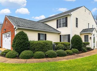 10128 Forrest Patch Dr, Mechanicsville, VA 23116