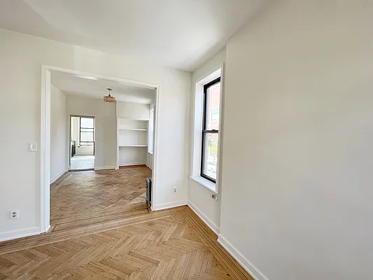 Rented by Pear NYC LLC | media 36