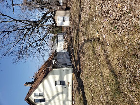 3rd image of 5615 Kingston St