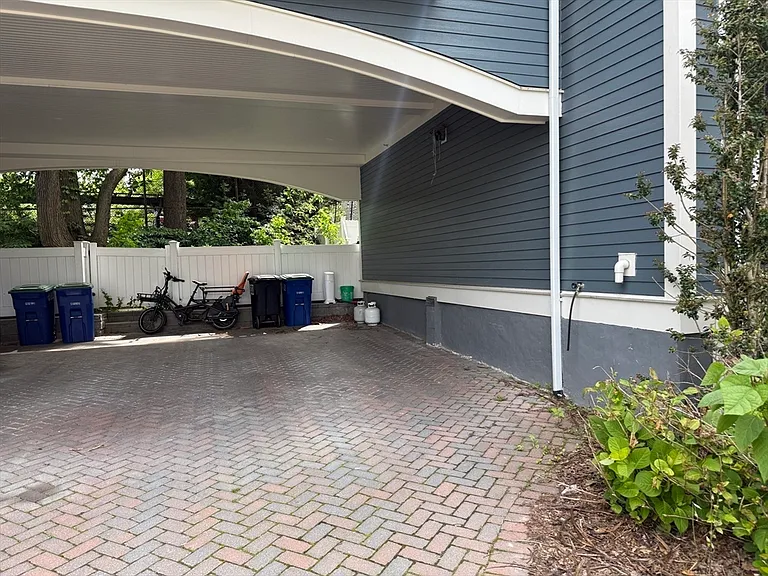 83 Alpine St #3A — Photo 17