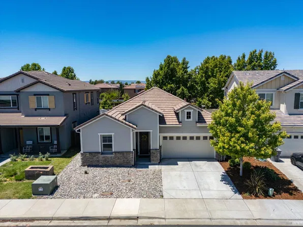 1230 Columbia Drive, Dixon, CA 95620