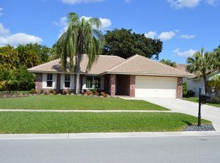 10235 Harbourtown Ct, Boca Raton, FL 33498